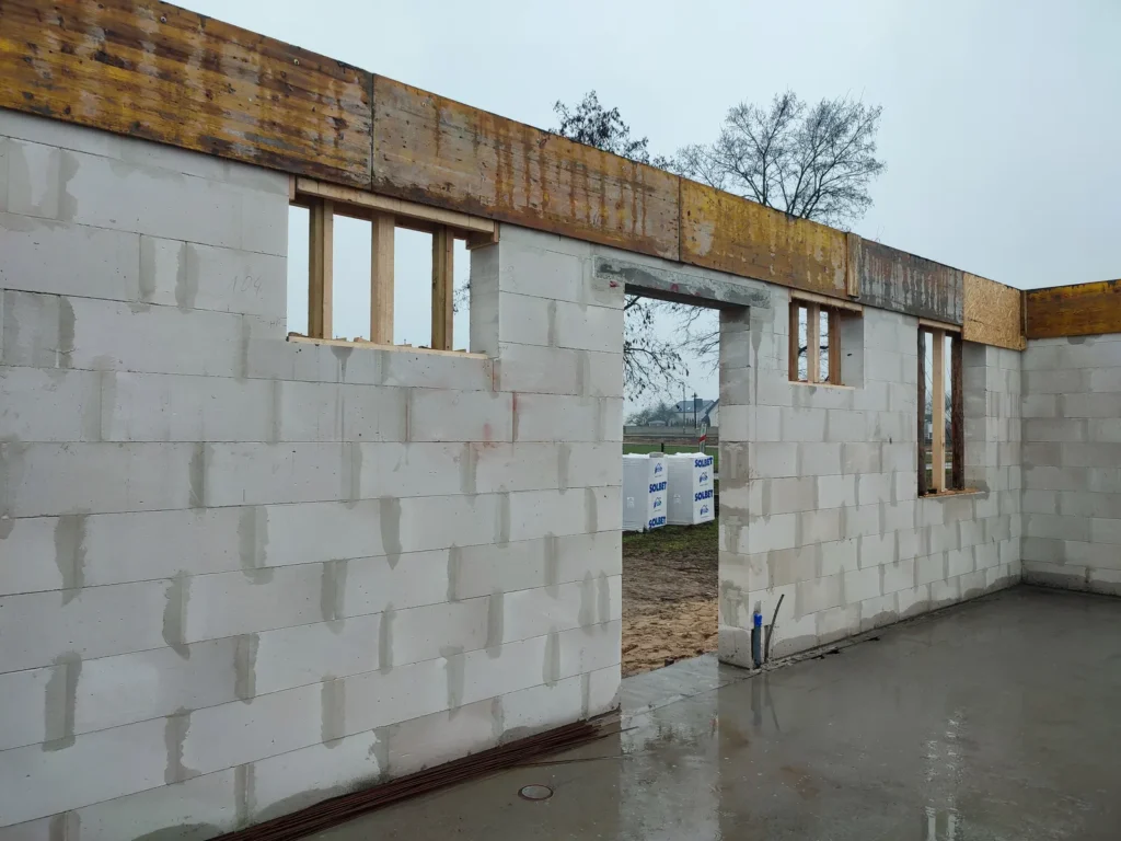 Budowa domu jednorodzinnego w Świekatowie — zdjęcie 2